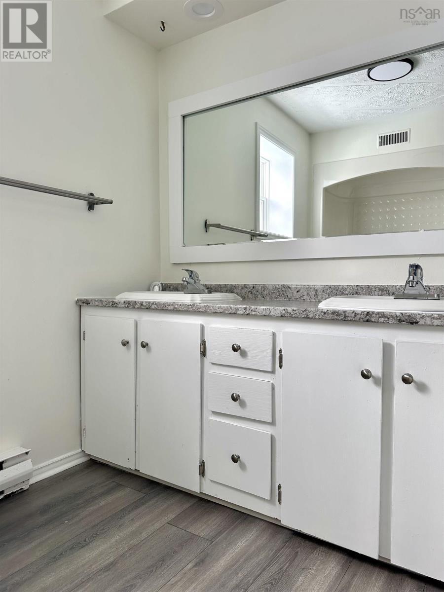 14 Crescent Drive, Glace Bay, Nova Scotia  B1A 2J4 - Photo 42 - 202603843