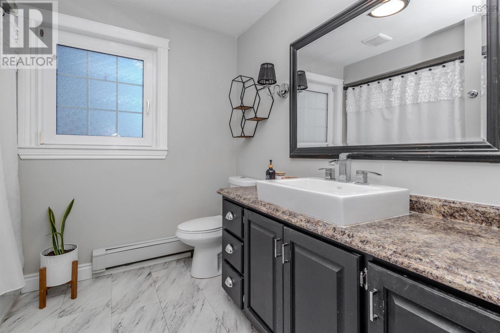 2182 New Waterford Highway, South Bar, Nova Scotia  B1N 3H7 - Photo 18 - 202603844