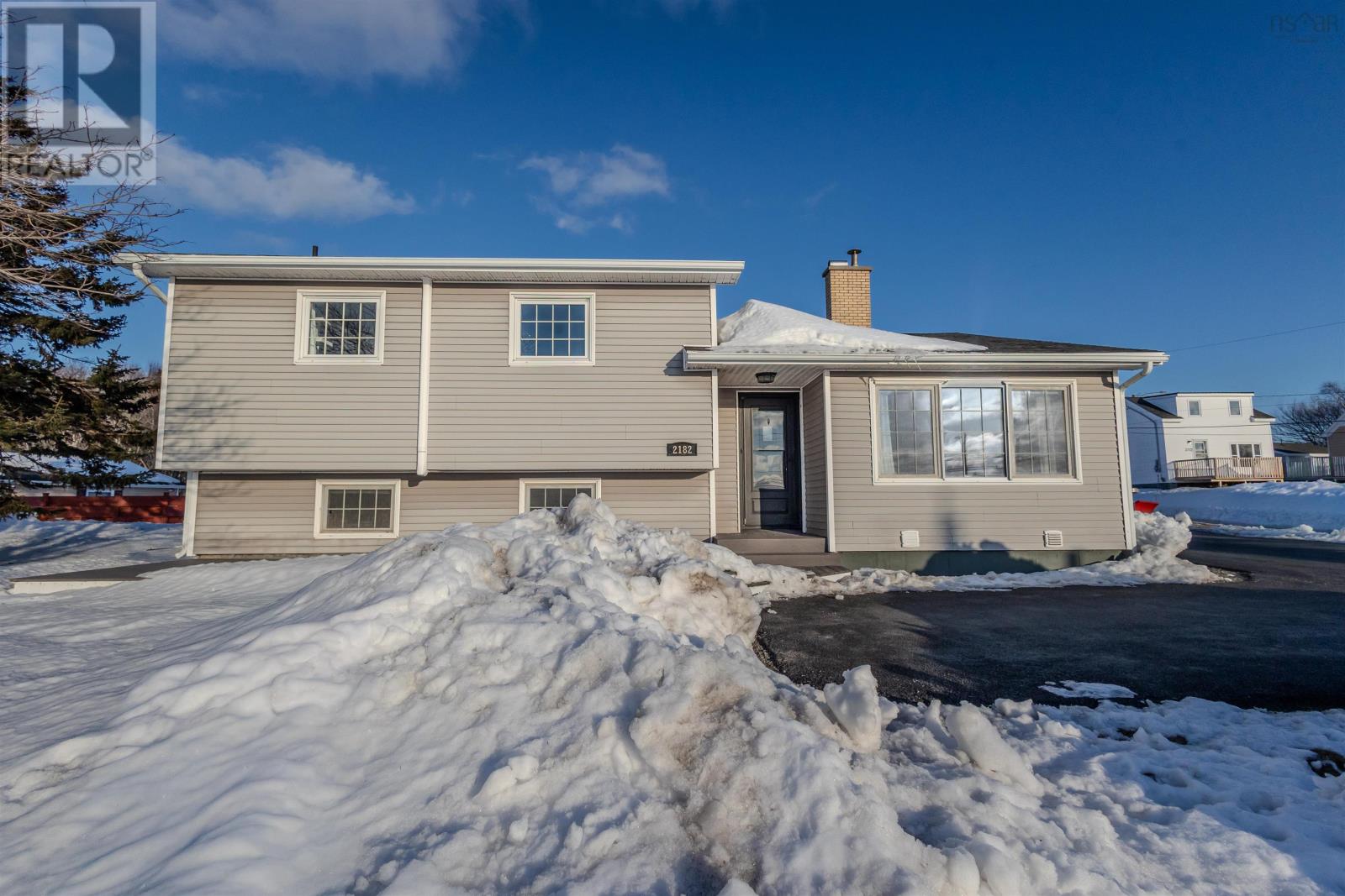 2182 New Waterford Highway, South Bar, Nova Scotia  B1N 3H7 - Photo 3 - 202603844