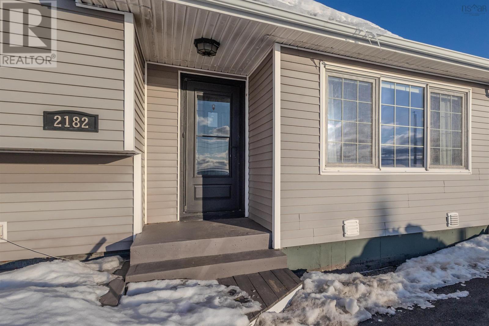 2182 New Waterford Highway, South Bar, Nova Scotia  B1N 3H7 - Photo 4 - 202603844