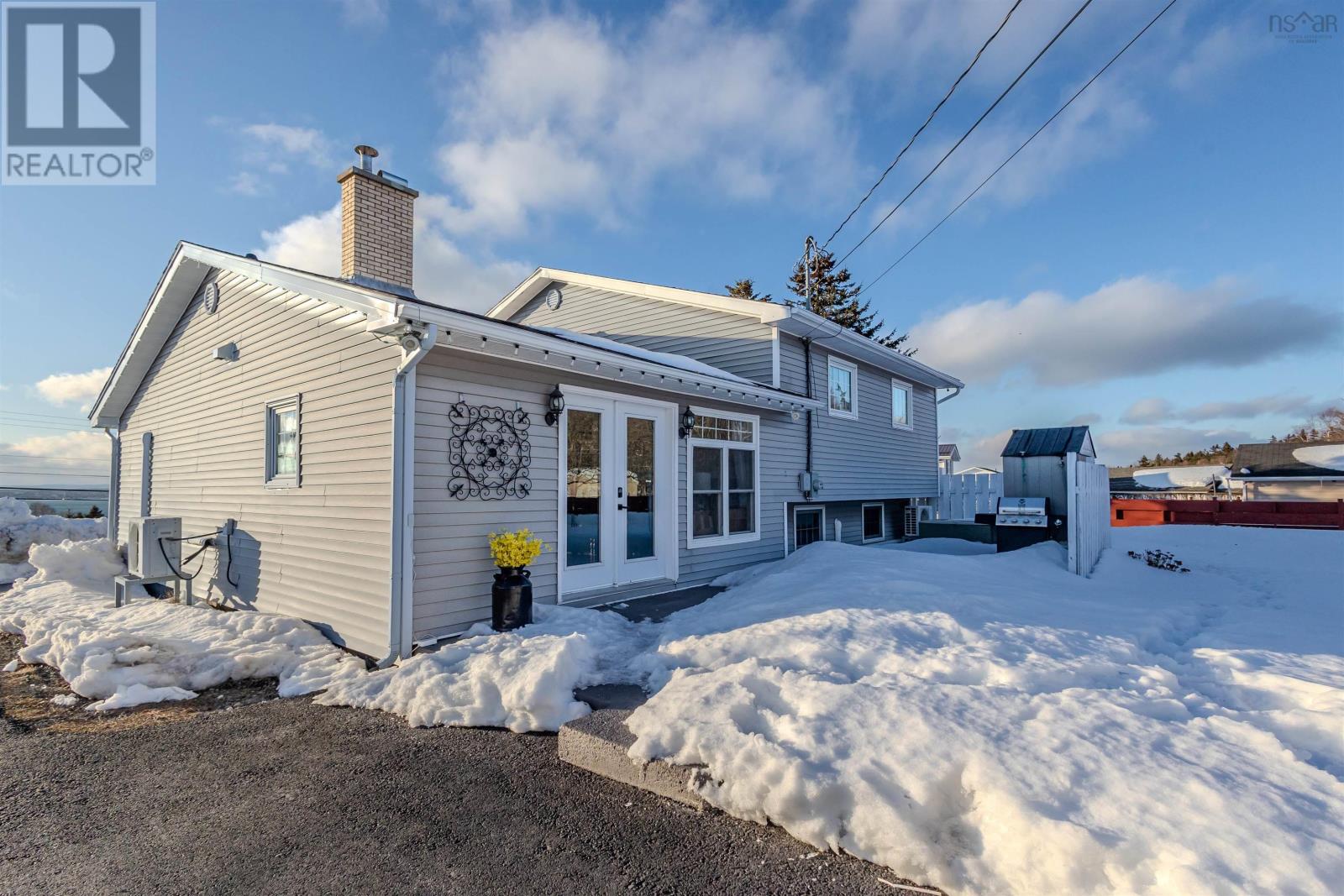 2182 New Waterford Highway, South Bar, Nova Scotia  B1N 3H7 - Photo 7 - 202603844