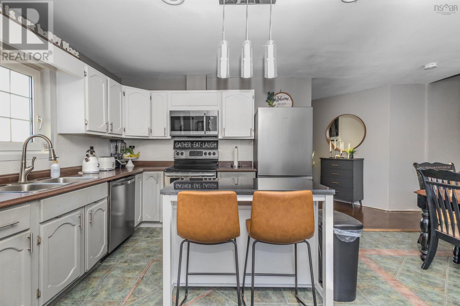 2182 New Waterford Highway, South Bar, Nova Scotia  B1N 3H7 - Photo 9 - 202603844