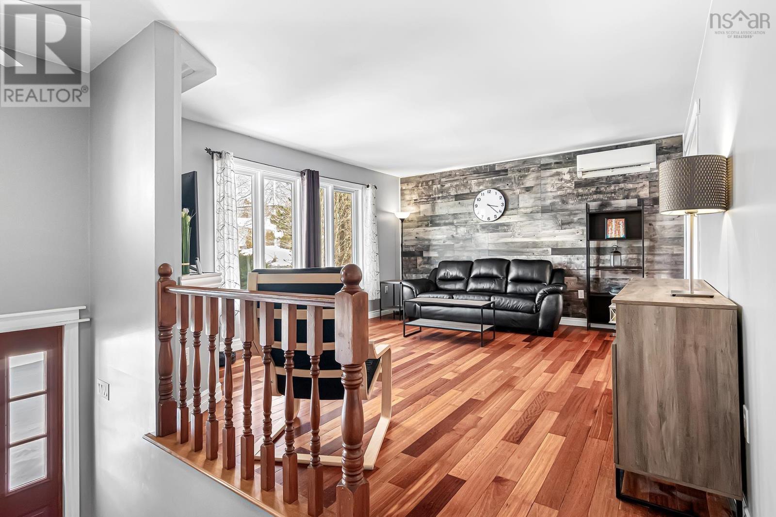 35 Poplar Drive, Lantz, Nova Scotia  B2S 1X1 - Photo 3 - 202603860