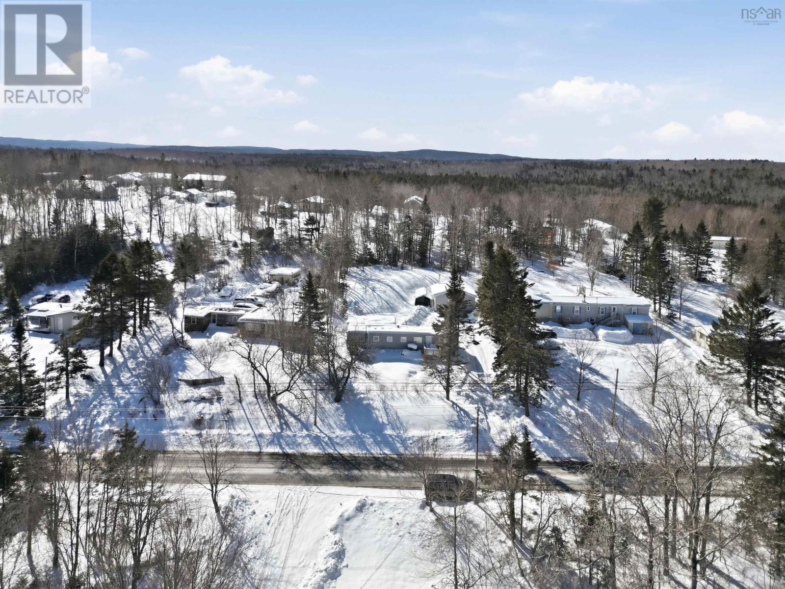 8252 Highway 1, Ardoise, Nova Scotia  B0N 1L0 - Photo 2 - 202603865