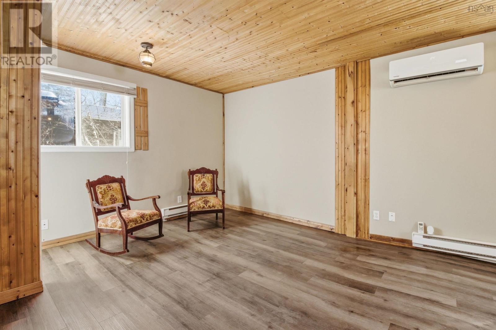 8252 Highway 1, Ardoise, Nova Scotia  B0N 1L0 - Photo 6 - 202603865