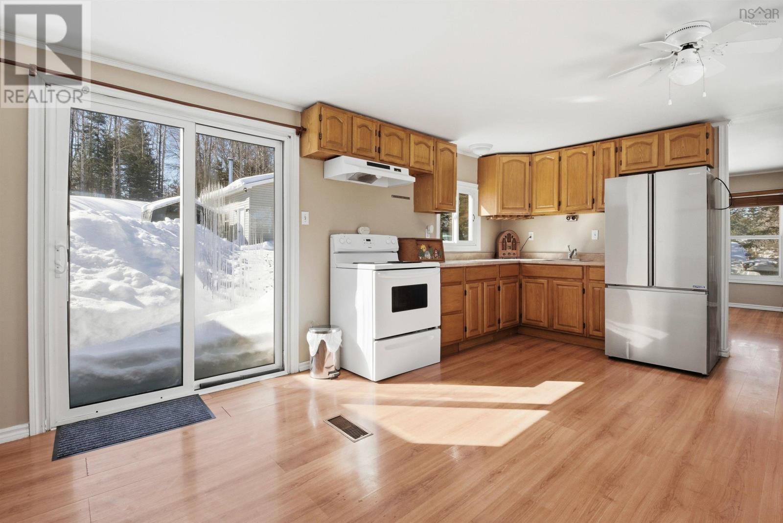 8252 Highway 1, Ardoise, Nova Scotia  B0N 1L0 - Photo 7 - 202603865
