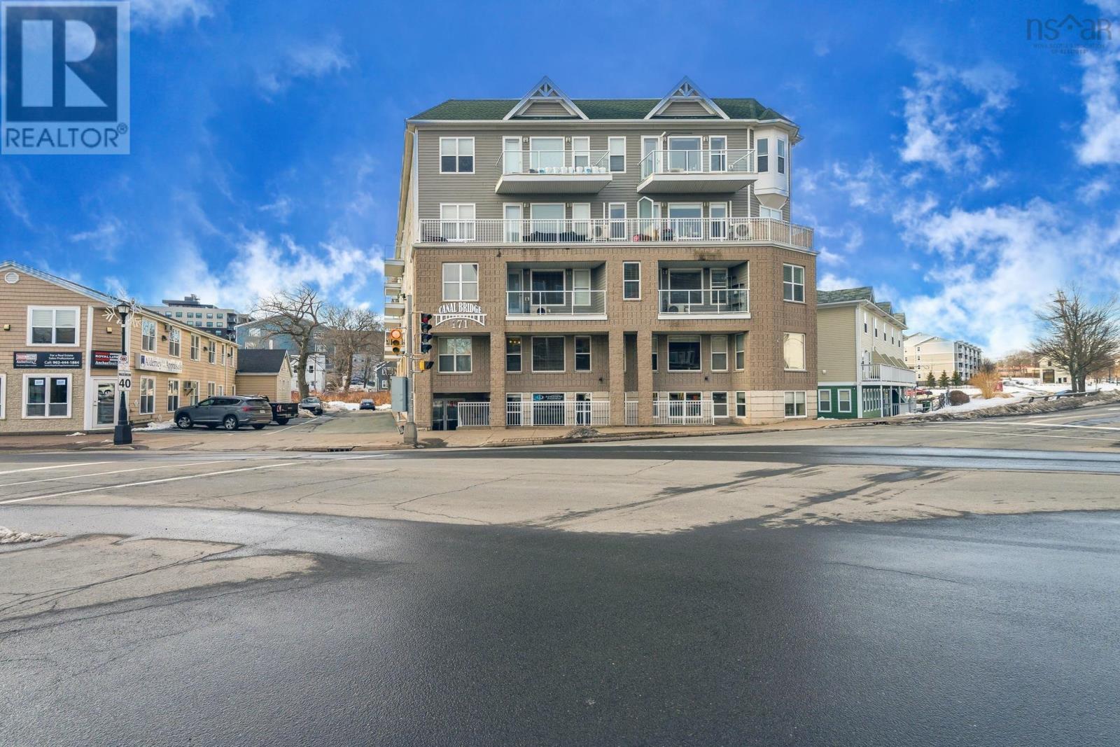 402 171 Portland Street, dartmouth, Nova Scotia