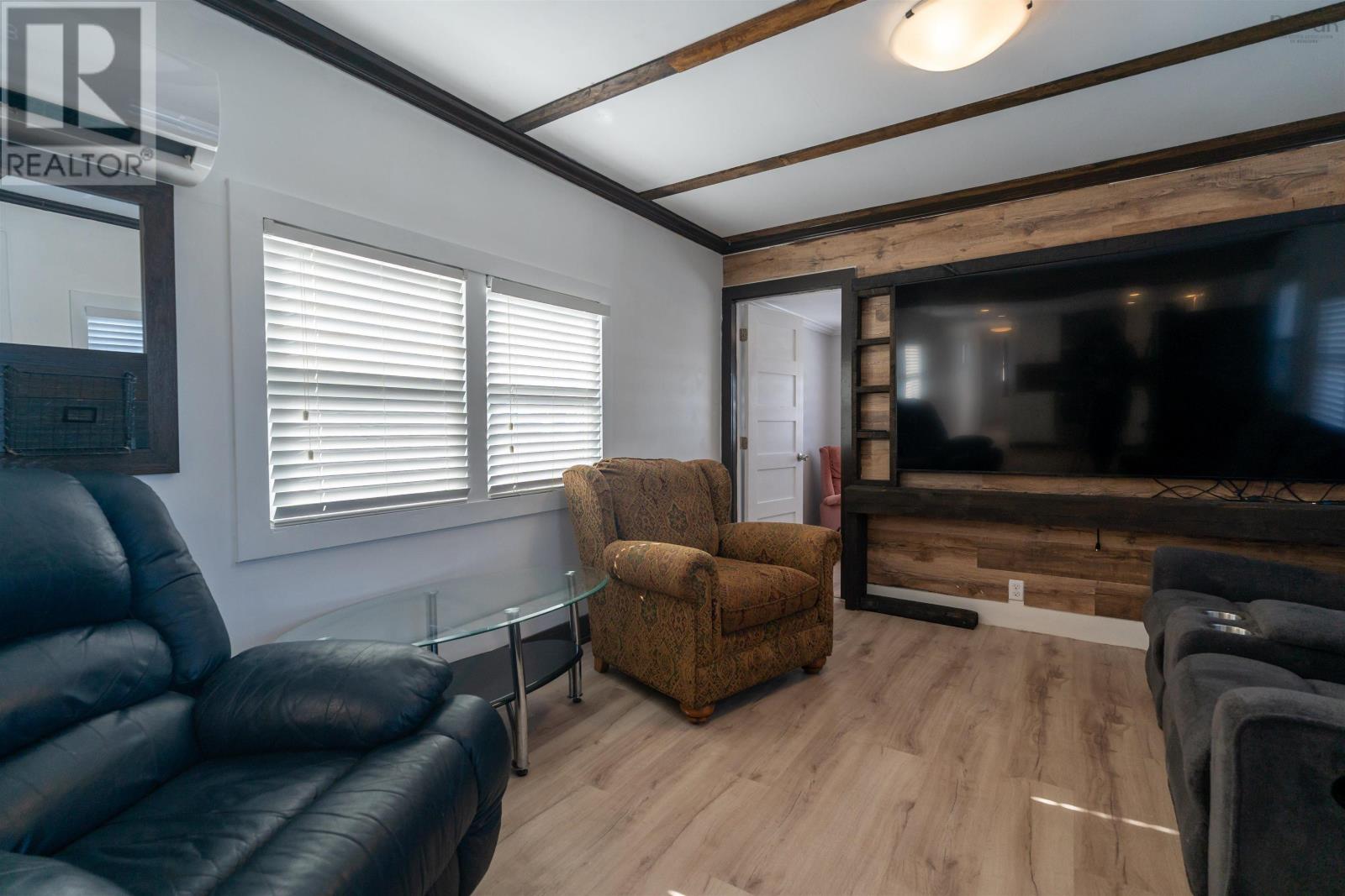 9 Heather Street, Middle Sackville, Nova Scotia  B4E 1C9 - Photo 6 - 202604008