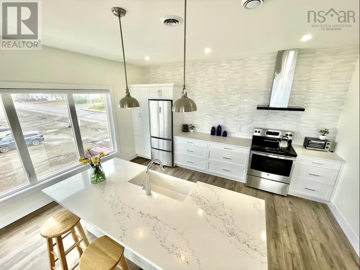 15751 Central Avenue, Inverness, Nova Scotia  B0E 1N0 - Photo 5 - 202604034