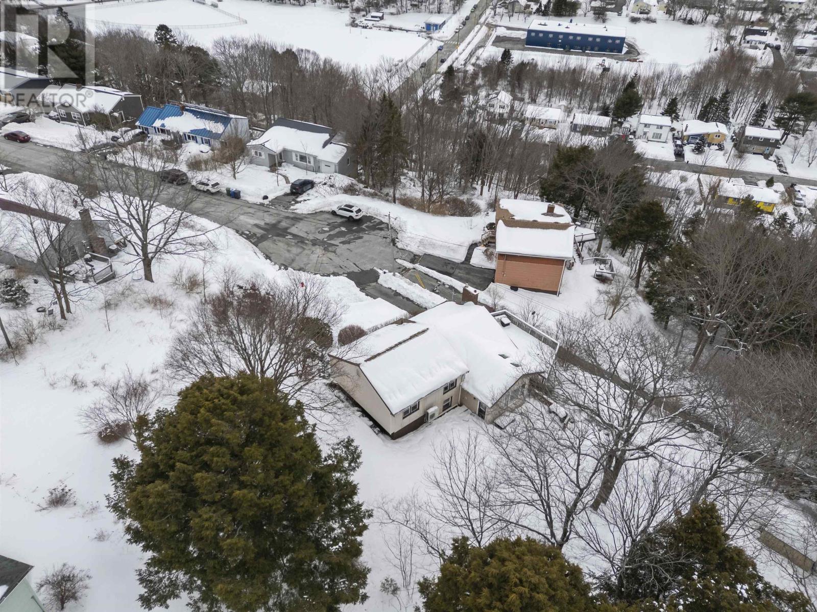 61 Helene Avenue, Woodlawn, Nova Scotia  B2X 1G5 - Photo 3 - 202604067