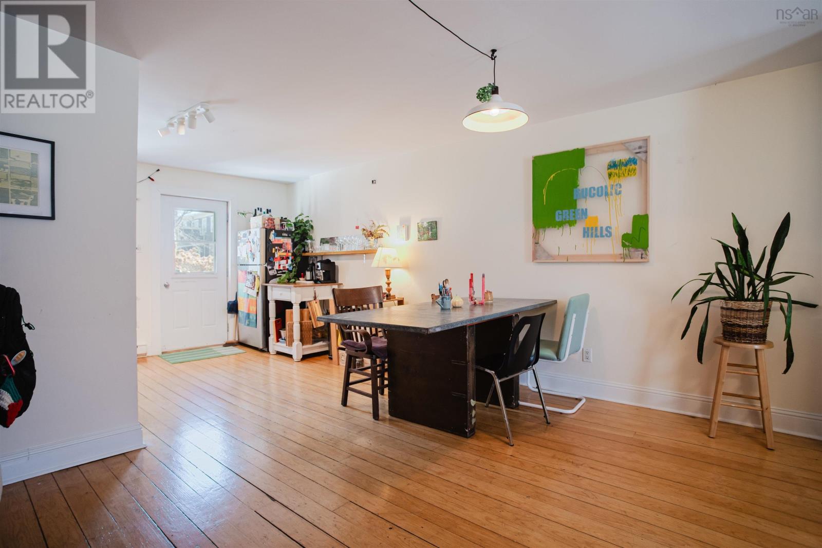 5654 Nora Bernard Street, Halifax, Nova Scotia  B3K 1B5 - Photo 9 - 202604070