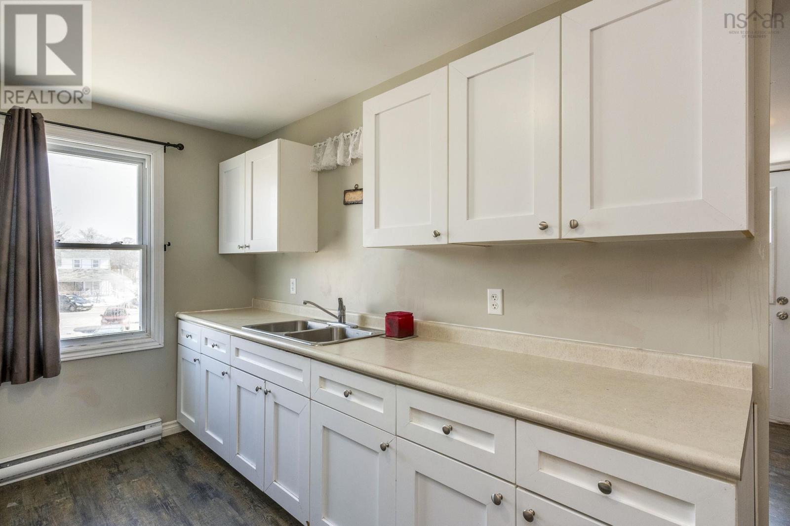 296-300 Main Street, Middleton, Nova Scotia  B0S 1P0 - Photo 14 - 202604206