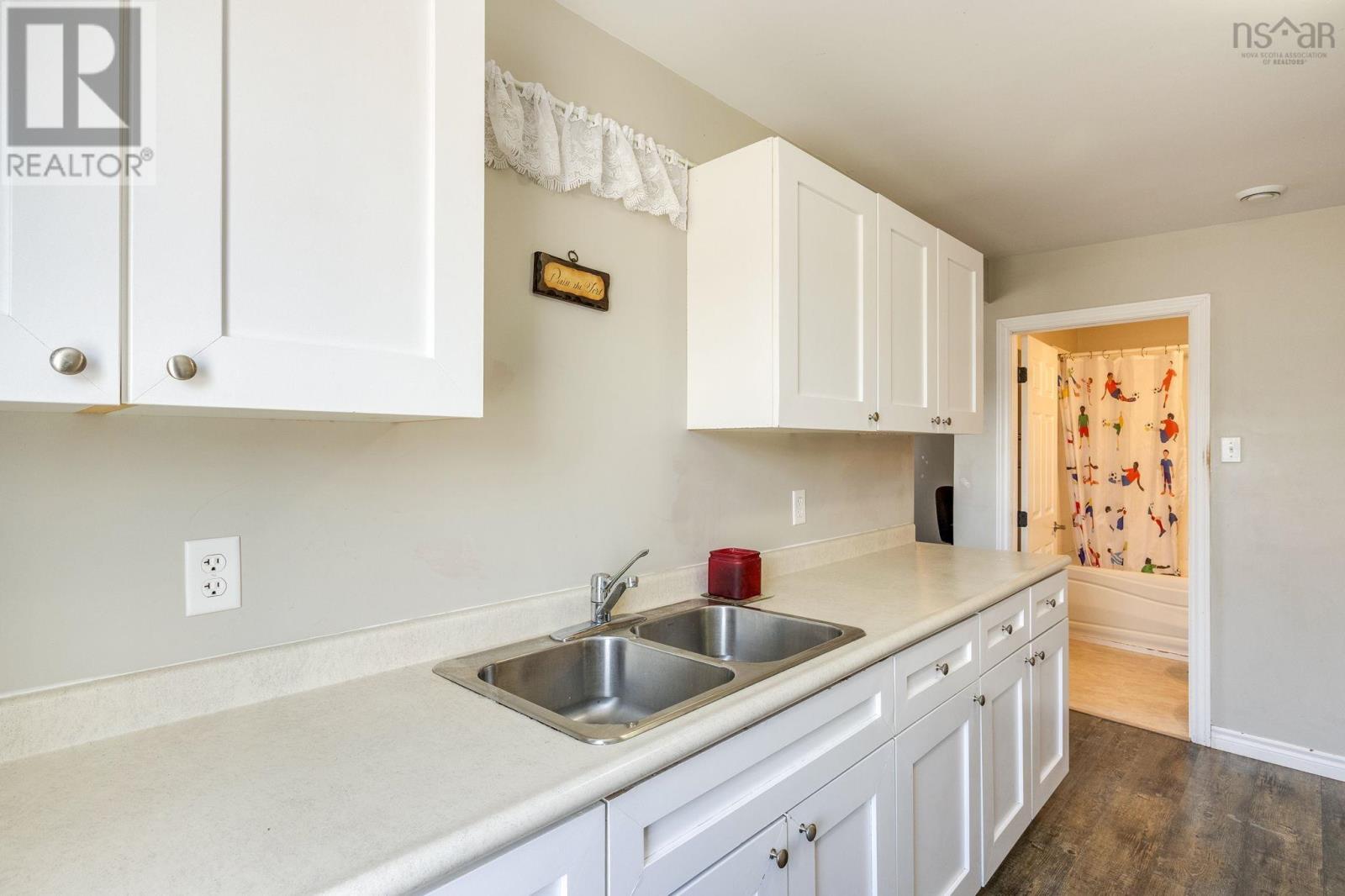 296-300 Main Street, Middleton, Nova Scotia  B0S 1P0 - Photo 16 - 202604206