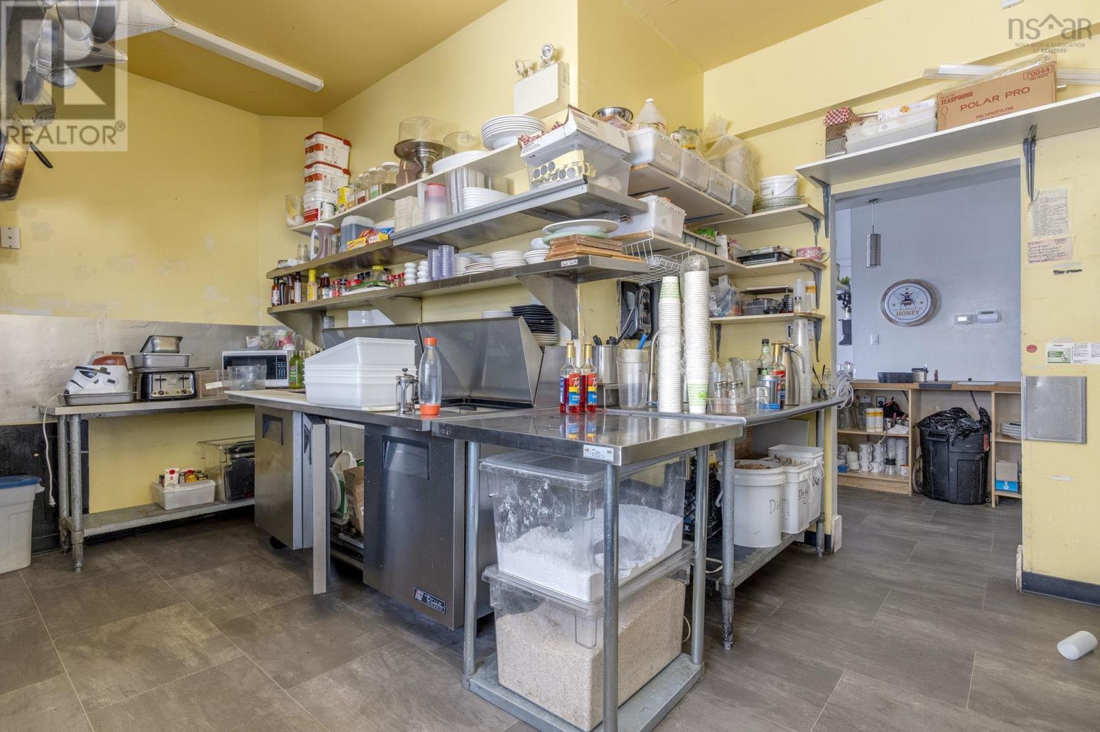 296-300 Main Street, Middleton, Nova Scotia  B0S 1P0 - Photo 9 - 202604206