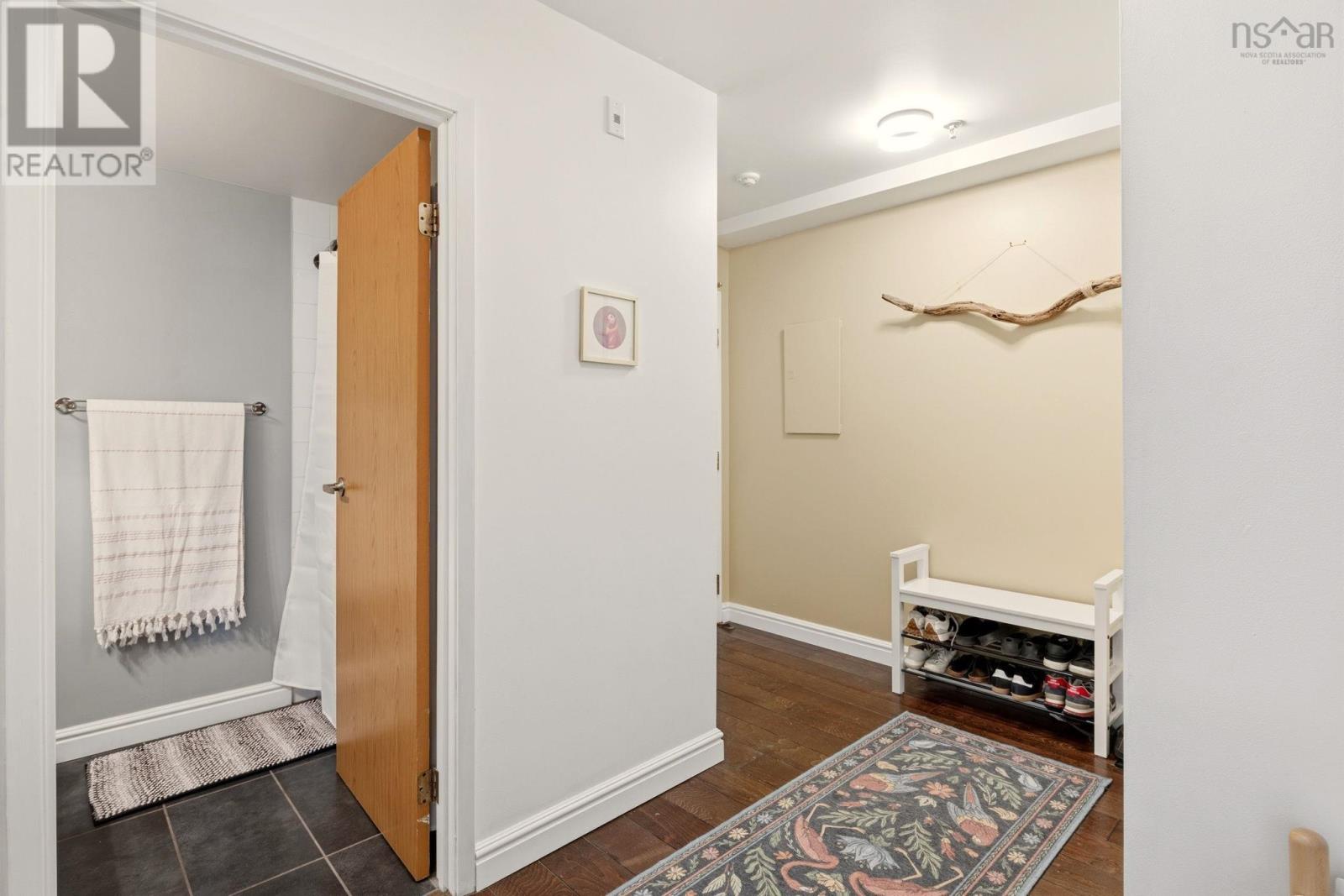 209 5230 Tobin Street, Halifax, Nova Scotia  B3H 1S2 - Photo 2 - 202604226