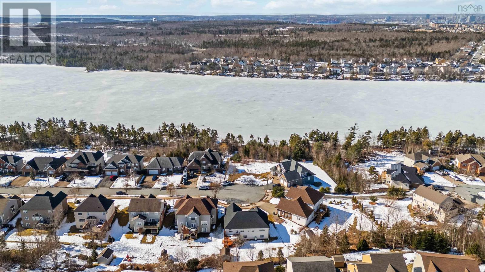 78 Edgewater Close, Dartmouth, Nova Scotia  B2S 6S3 - Photo 4 - 202604287