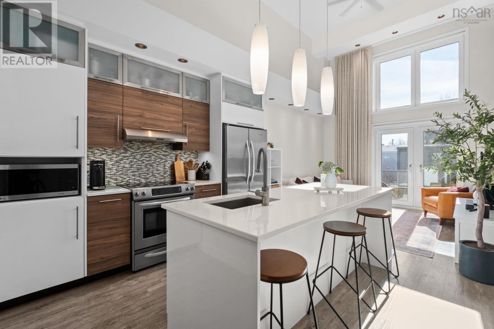 216 5662 Roberts Street, Halifax, Nova Scotia  B3K 0E3 - Photo 5 - 202604290