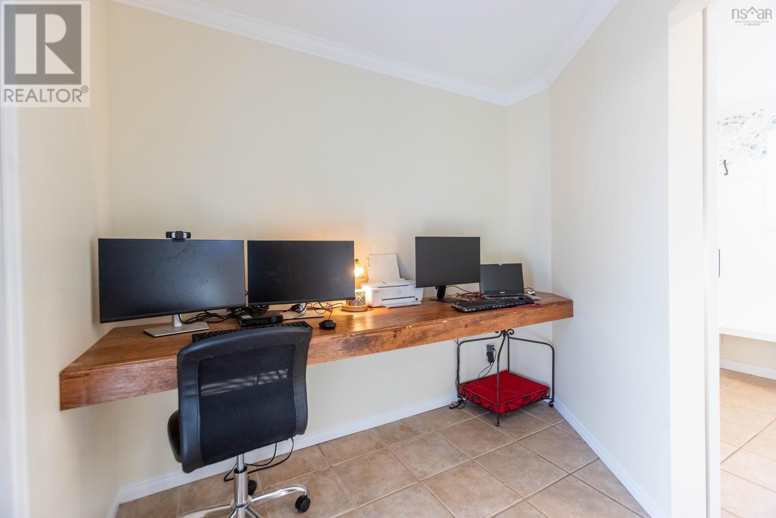 3 Gilroy Street, Springhill, Nova Scotia  B0M 1X0 - Photo 10 - 202604328