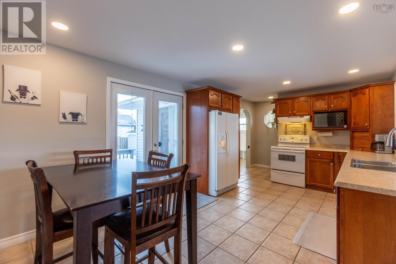 3 Gilroy Street, Springhill, Nova Scotia  B0M 1X0 - Photo 14 - 202604328