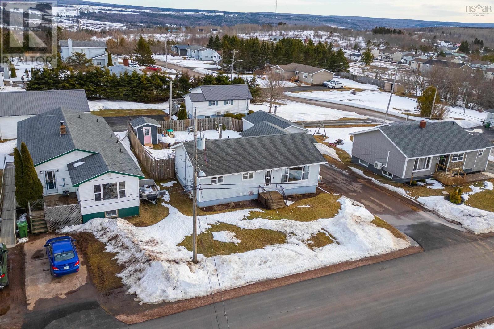 3 Gilroy Street, Springhill, Nova Scotia  B0M 1X0 - Photo 3 - 202604328