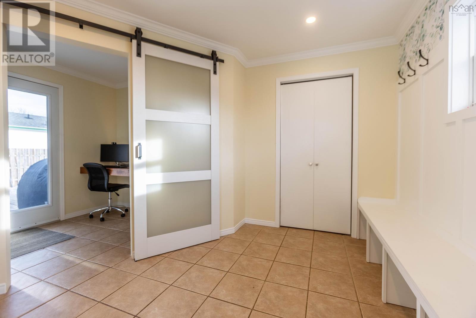 3 Gilroy Street, Springhill, Nova Scotia  B0M 1X0 - Photo 9 - 202604328