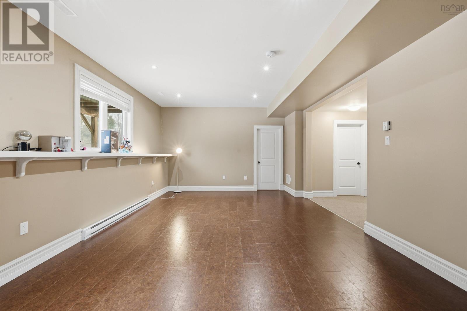 50 Helmsman Court, Halifax, Nova Scotia  B3M 0B1 - Photo 28 - 202604336