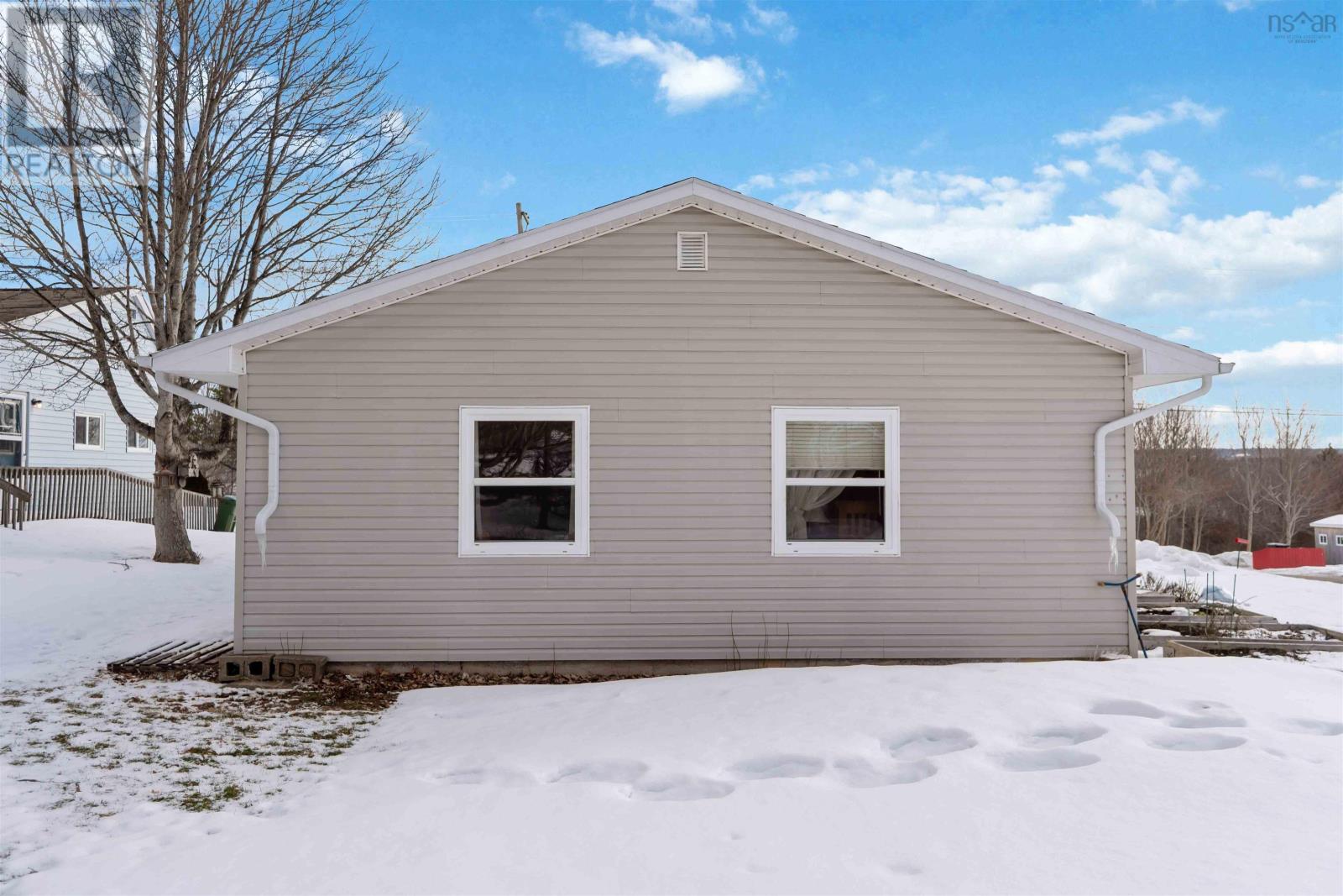 29 King Street, Digby, Nova Scotia  B0V 1A0 - Photo 4 - 202604350