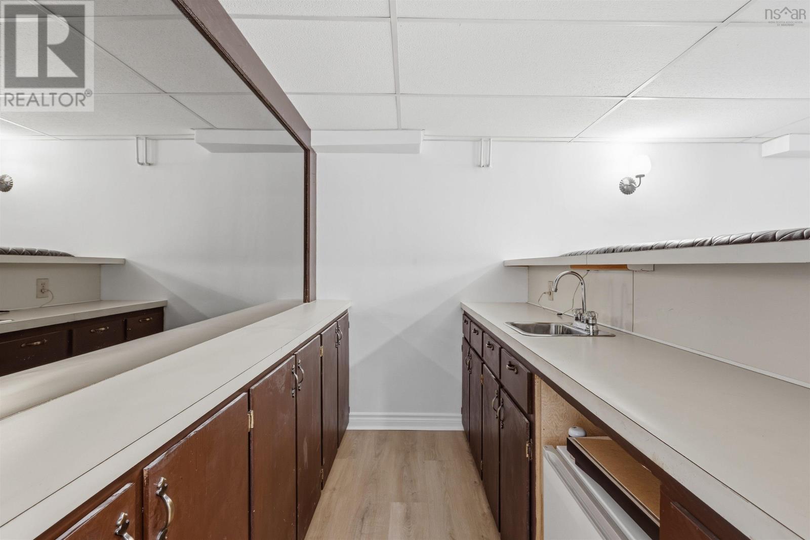 12 Hanover Court, Halifax, Nova Scotia  B3M 3K6 - Photo 34 - 202604356