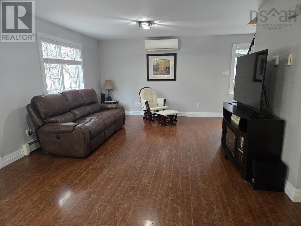 126 Sandy Place, Valley, Nova Scotia  B6L 4G2 - Photo 10 - 202604459