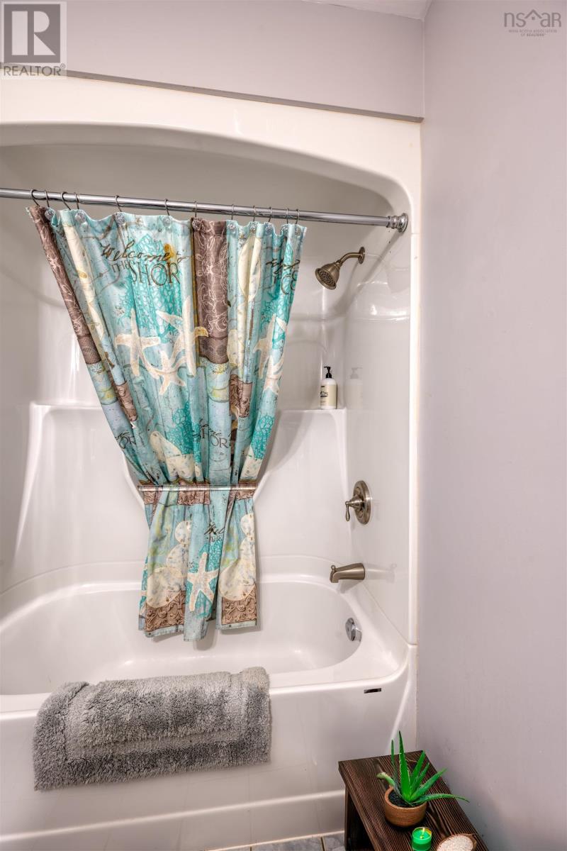 22034 Highway 7, Sheet Harbour, Nova Scotia  B0J 3B0 - Photo 26 - 202604514