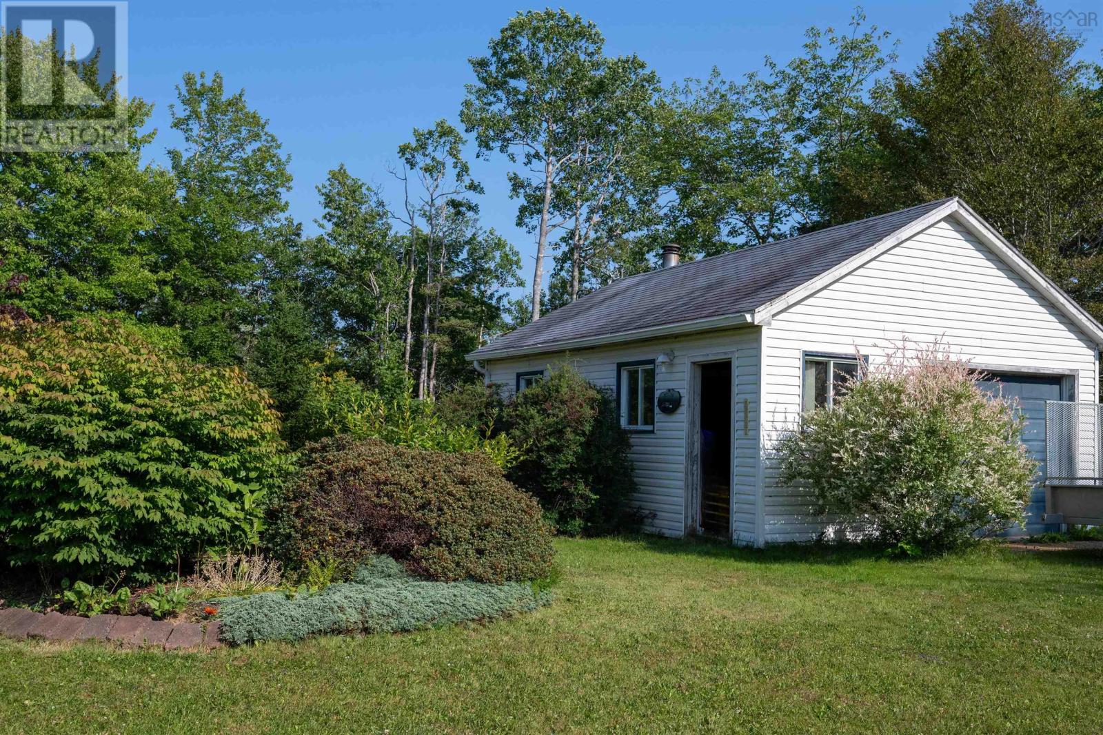 22034 Highway 7, Sheet Harbour, Nova Scotia  B0J 3B0 - Photo 30 - 202604514