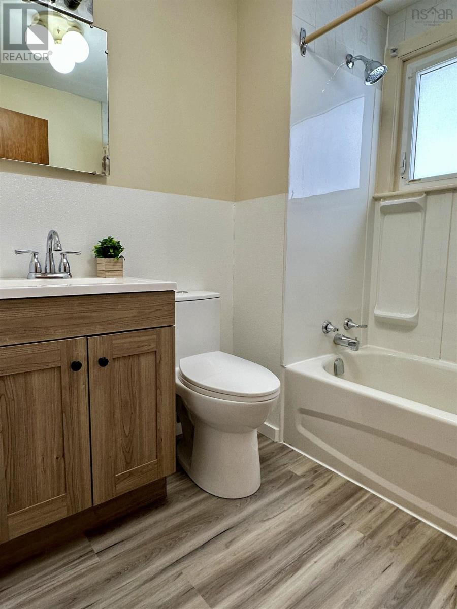 37 Kelmere Drive, Sydney River, Nova Scotia  B1R 1P9 - Photo 30 - 202604582