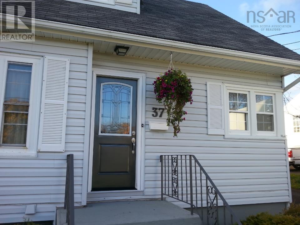 37 Kelmere Drive, Sydney River, Nova Scotia  B1R 1P9 - Photo 9 - 202604582