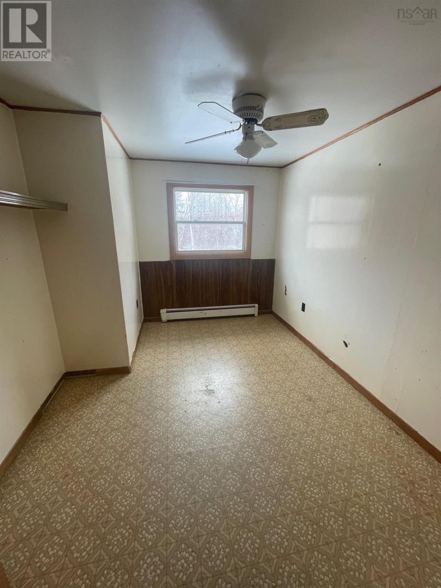 73 Centre Street, North Sydney, Nova Scotia  B2A 3J4 - Photo 6 - 202604583