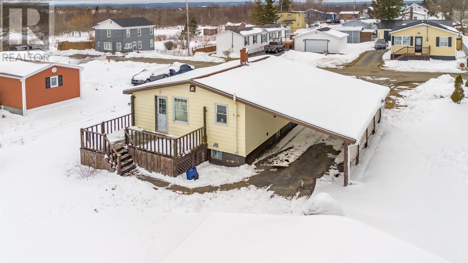 5 Bugden Street Street, Sydney Mines, Nova Scotia  B1V 1Z8 - Photo 3 - 202604775