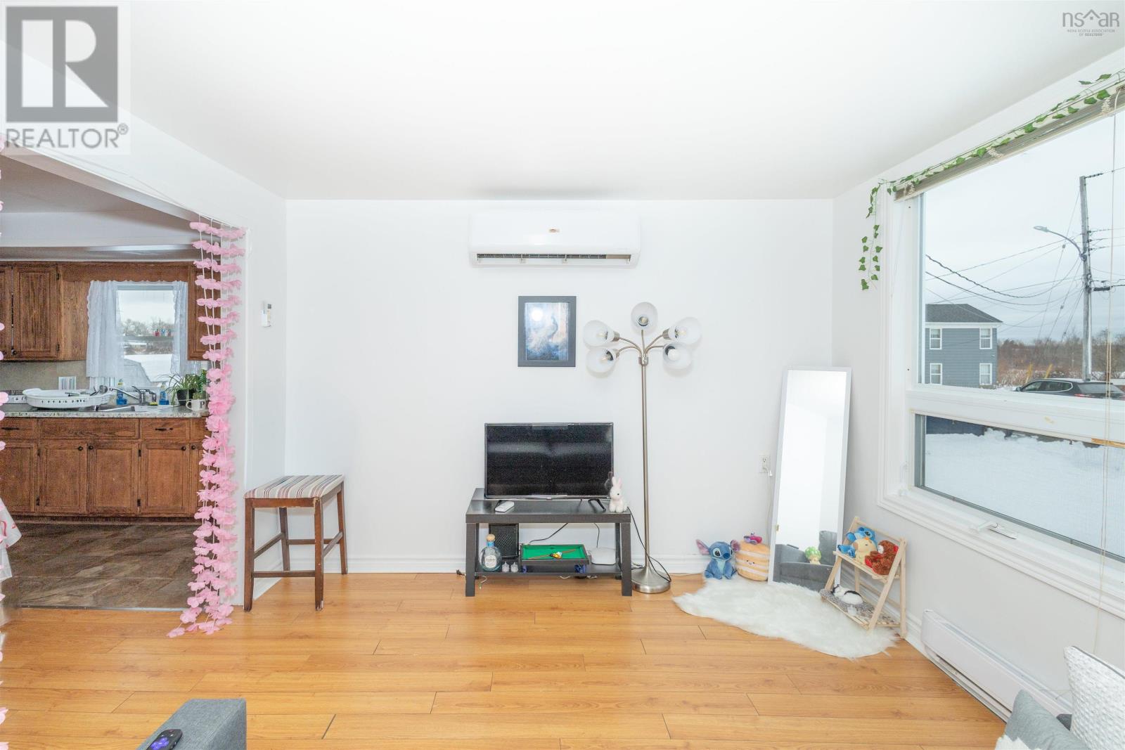 5 Bugden Street Street, Sydney Mines, Nova Scotia  B1V 1Z8 - Photo 5 - 202604775