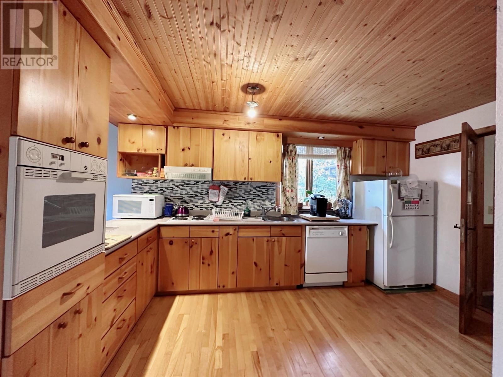 10 River Road, Port L'hebert, Nova Scotia  B0T 1V0 - Photo 11 - 202604780