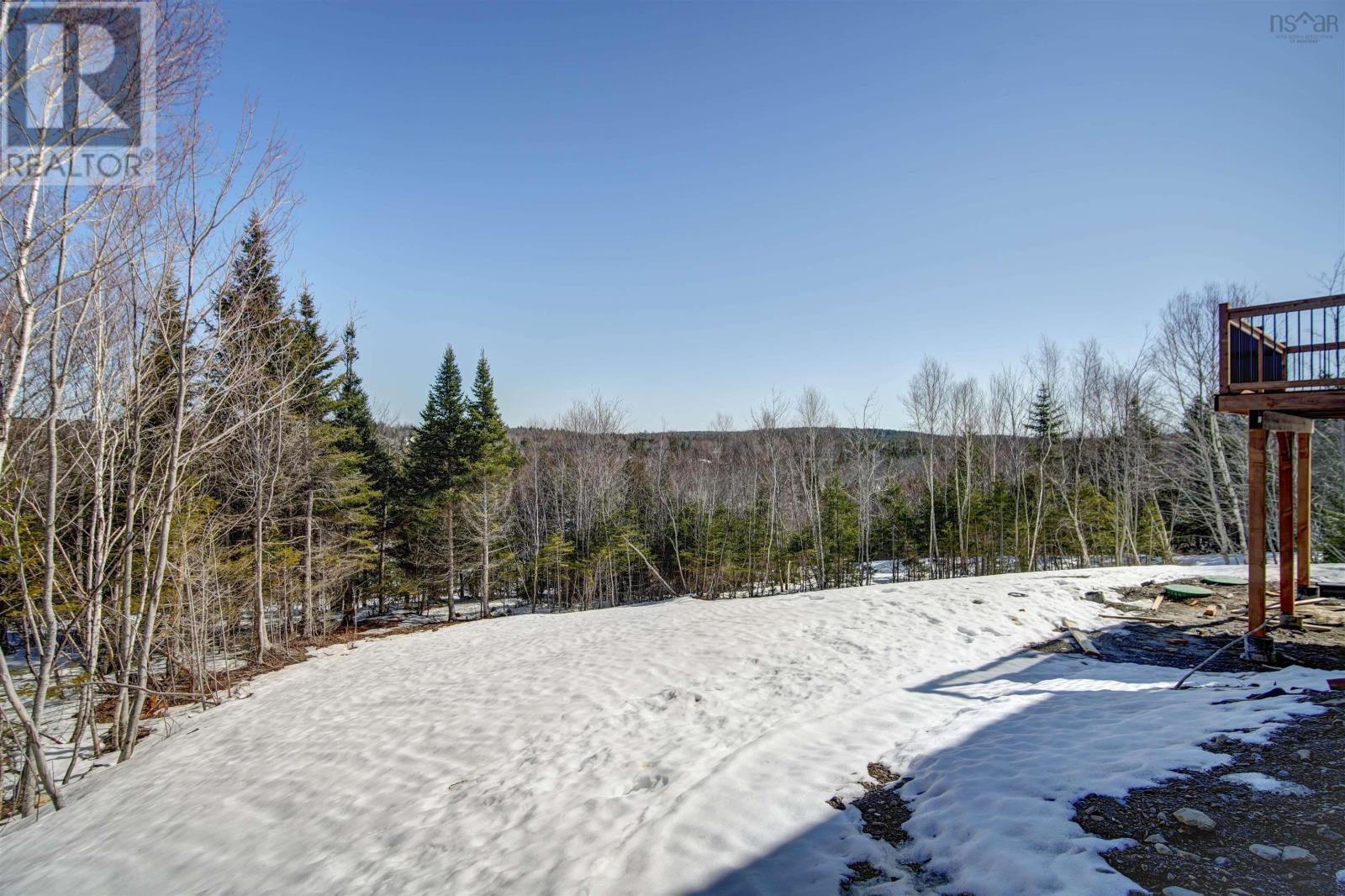 16 Grove Street, Mount Uniacke, Nova Scotia  B0N 1Z0 - Photo 3 - 202604798