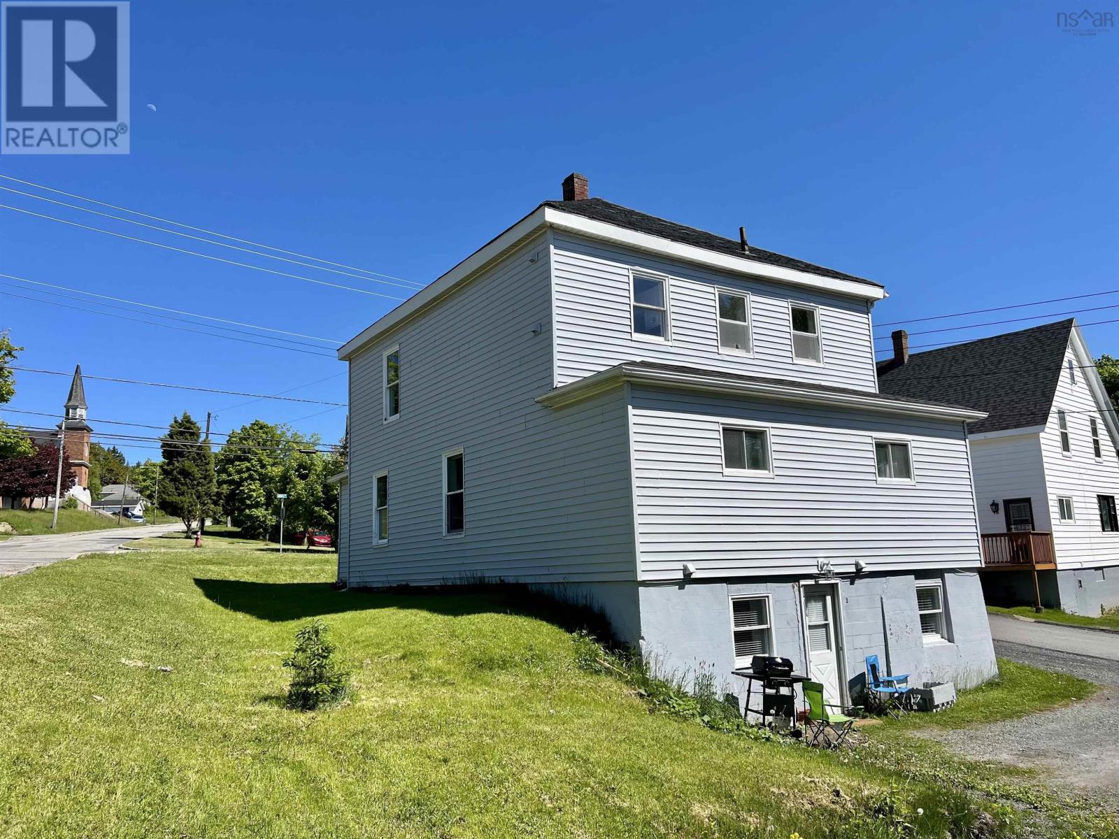 49 High Street, Trenton, Nova Scotia  B0K 1X0 - Photo 7 - 202604812