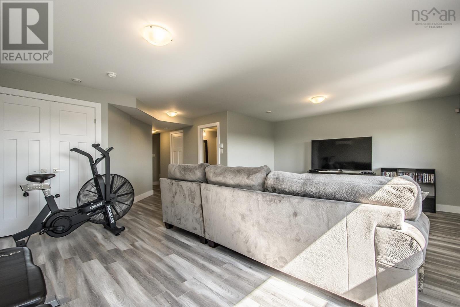 99 Executive Drive, Middle Sackville, Nova Scotia  B4E 0M5 - Photo 38 - 202604817