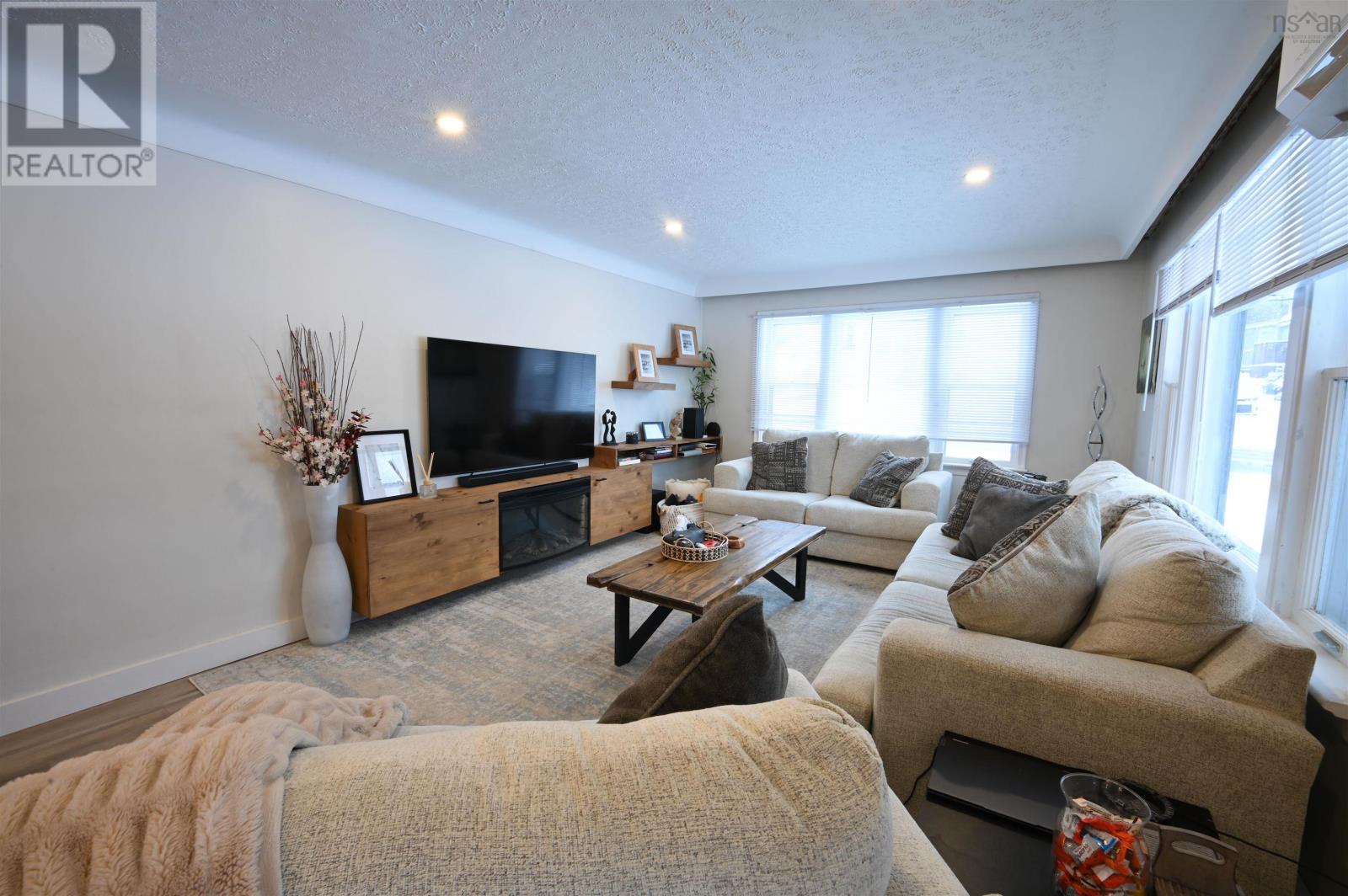 26 Terence Bay Road, Whites Lake, Nova Scotia  B3T 1W4 - Photo 10 - 202604820