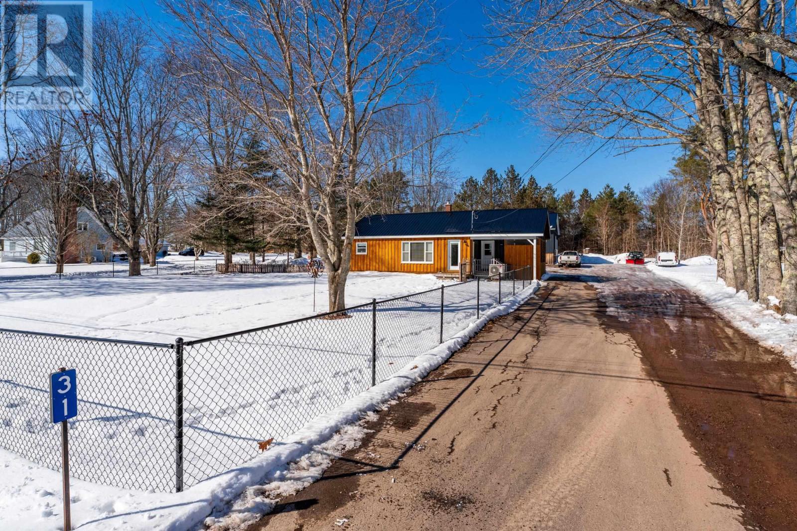 31 Pleasant Street, Melvern Square, Nova Scotia  B0P 1R0 - Photo 2 - 202604864