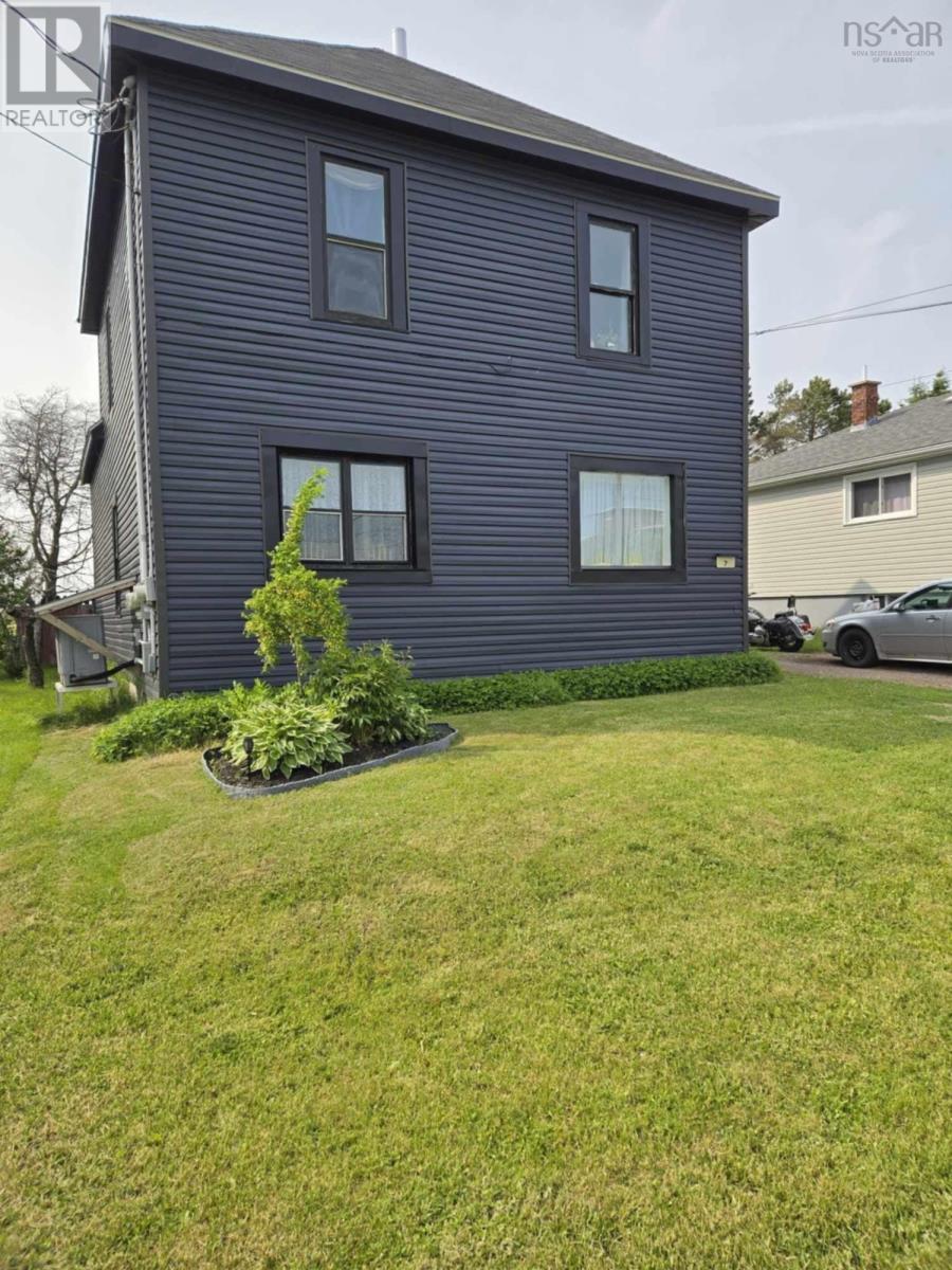 7 Foundry Street, amherst, Nova Scotia