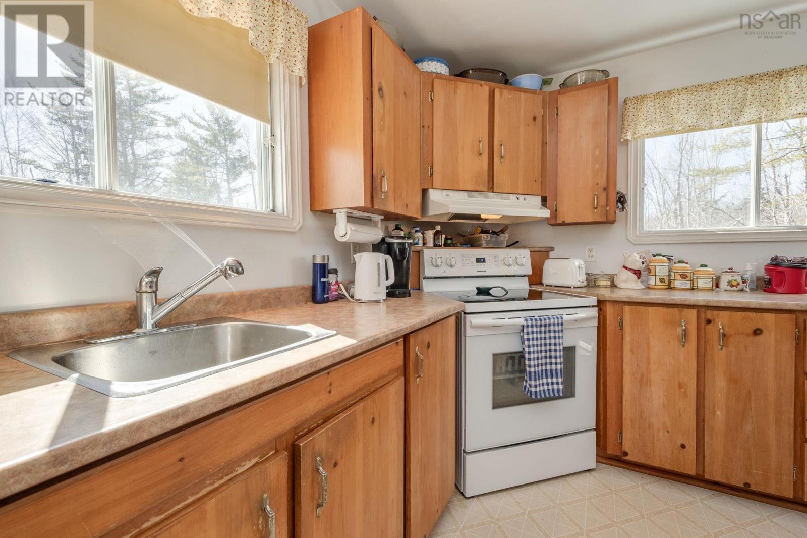 577 Alma Road, Sylvester, Nova Scotia  B0K 2A0 - Photo 7 - 202605130