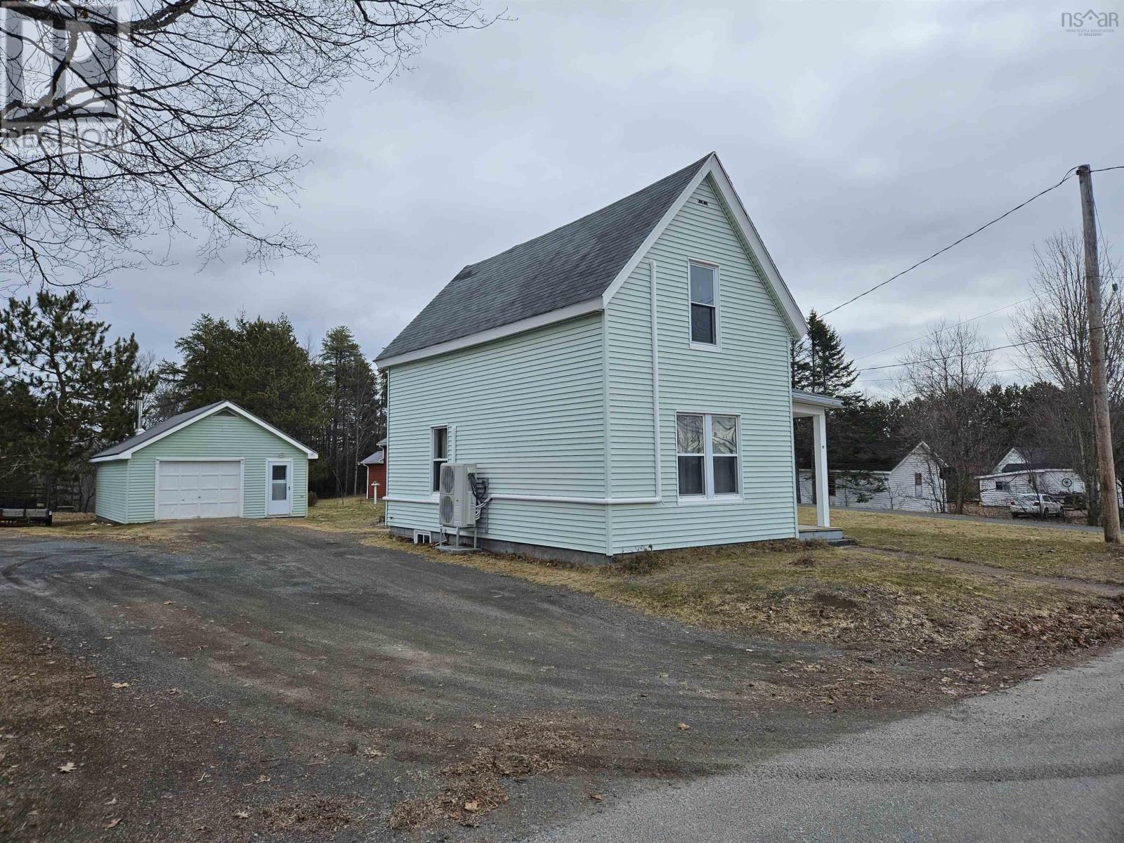19 James Street, Oxford, Nova Scotia  B0M 1P0 - Photo 2 - 202605143