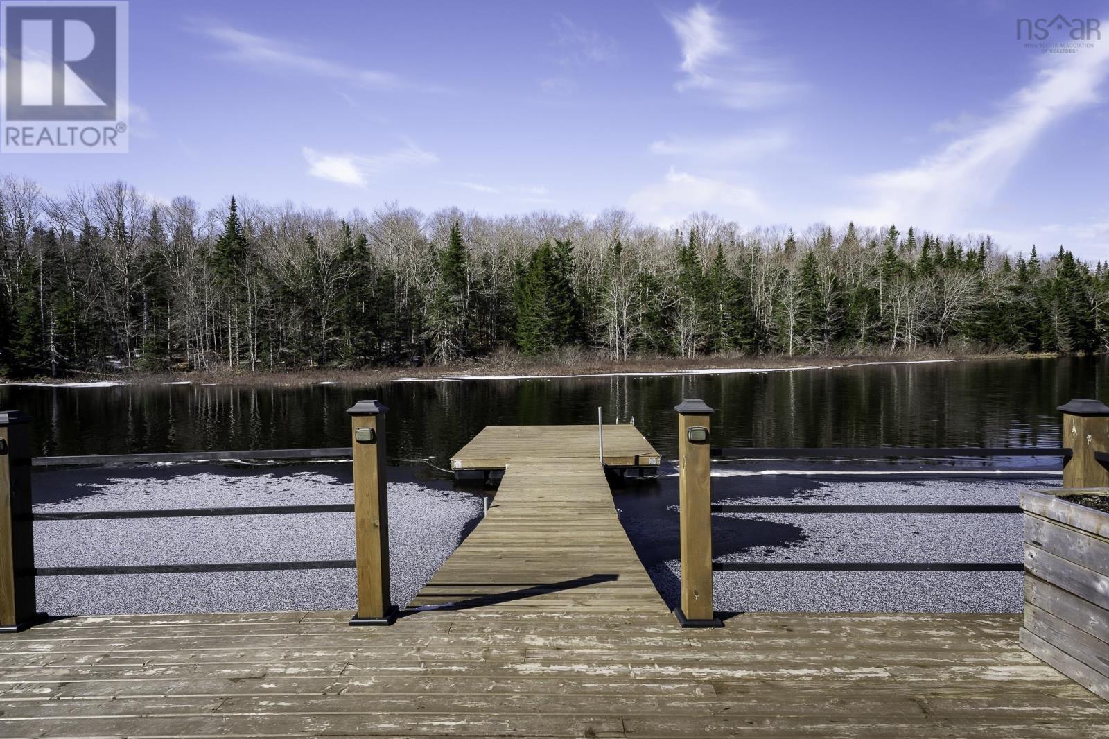 1290 Mccabe Lake Drive, Middle Sackville, Nova Scotia  B4E 0P6 - Photo 6 - 202605149