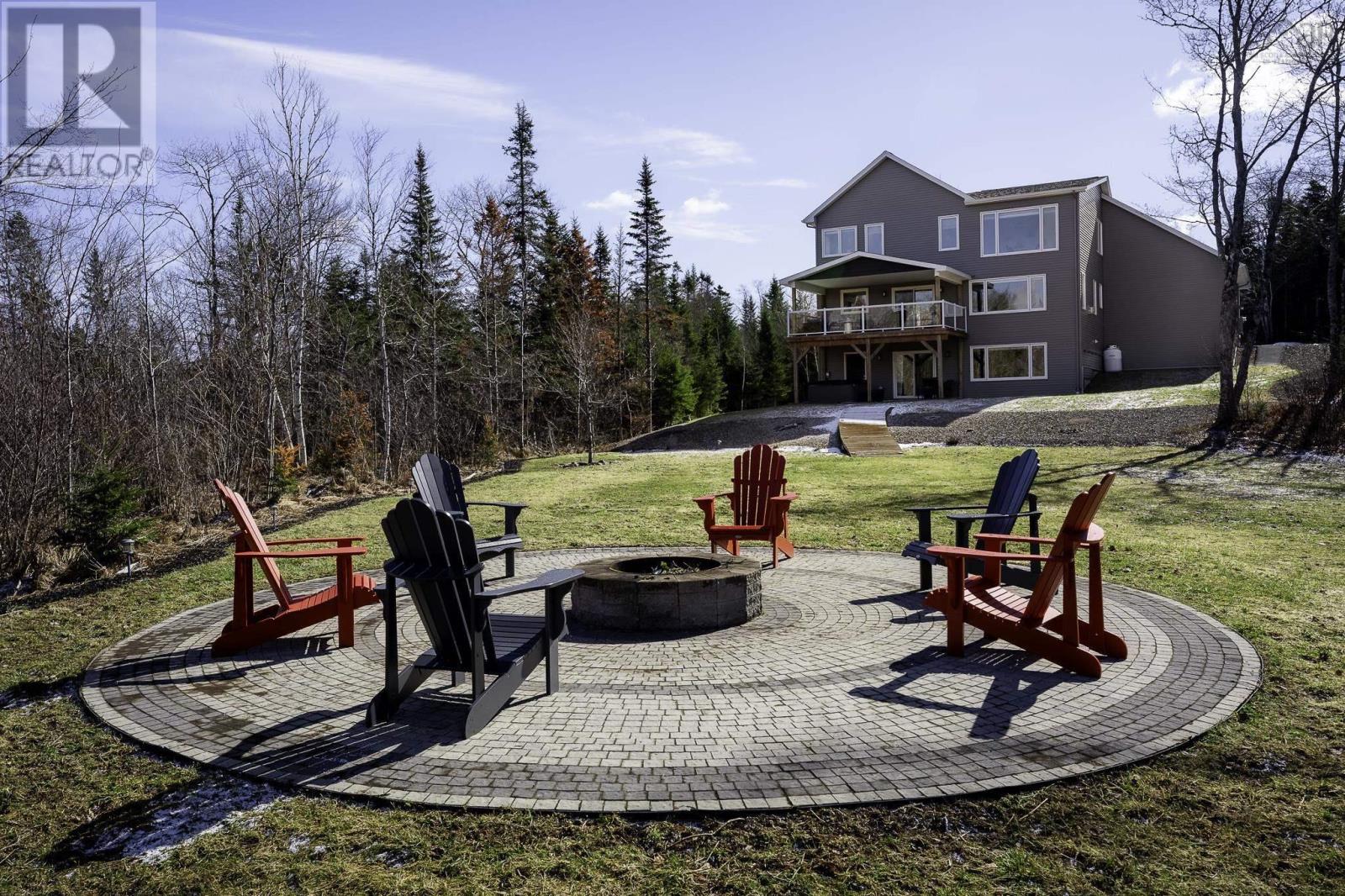 1290 Mccabe Lake Drive, Middle Sackville, Nova Scotia  B4E 0P6 - Photo 7 - 202605149