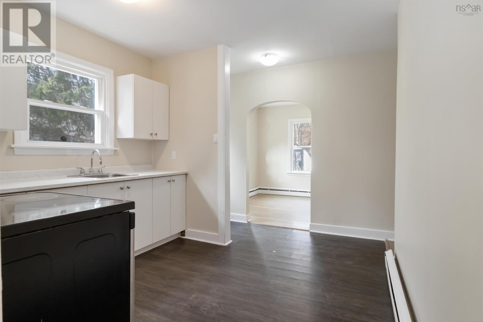 21 Forest Hill Drive, Halifax, Nova Scotia  B3M 1X2 - Photo 32 - 202605152