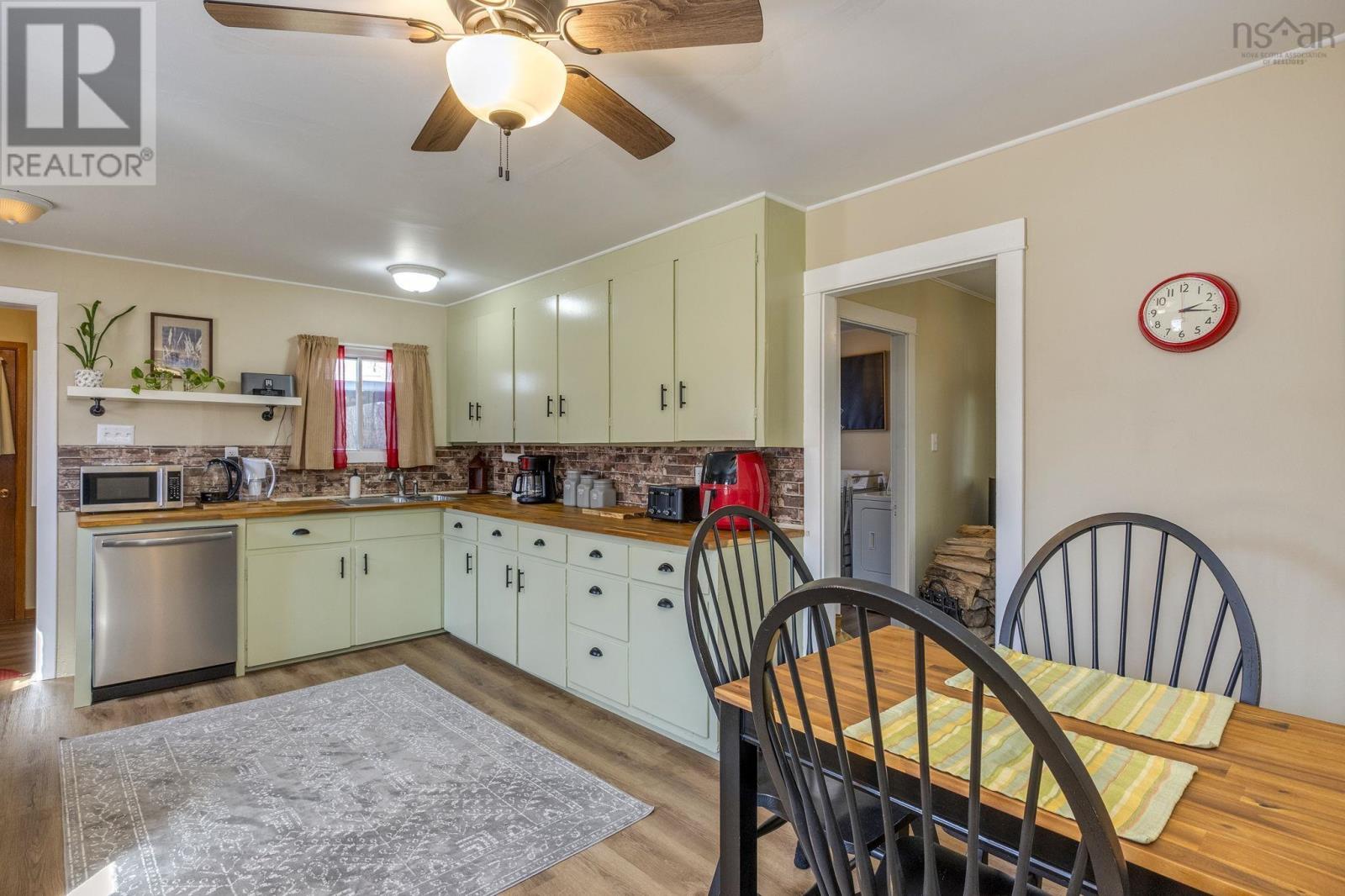 35 Pleasant Street, Melvern Square, Nova Scotia  B0P 1R0 - Photo 10 - 202605218