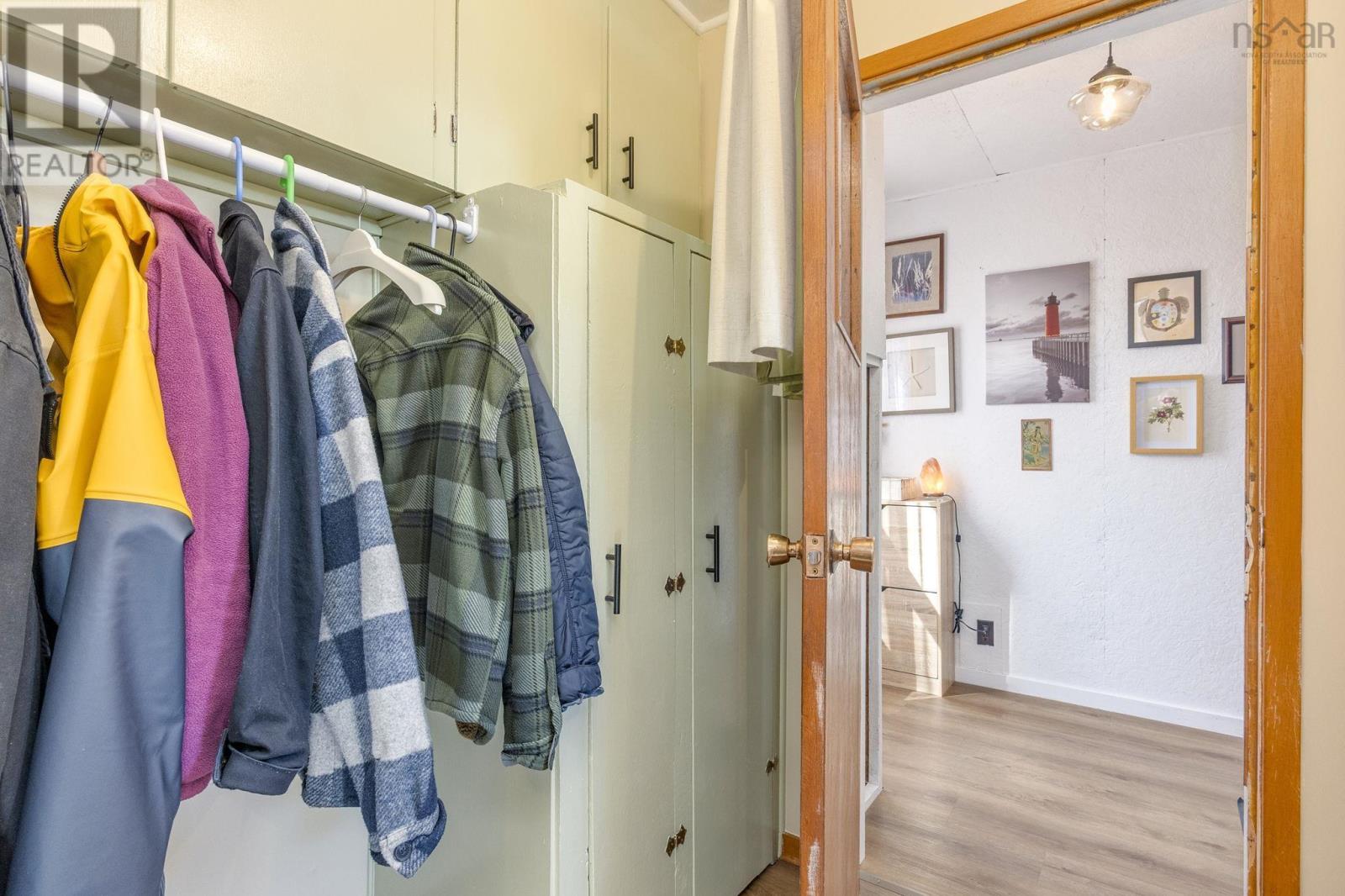 35 Pleasant Street, Melvern Square, Nova Scotia  B0P 1R0 - Photo 3 - 202605218